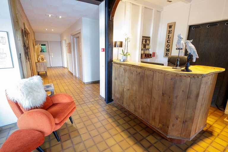 Public Area, Logis hotel Annecy nord / Argonay, Haute-Savoie