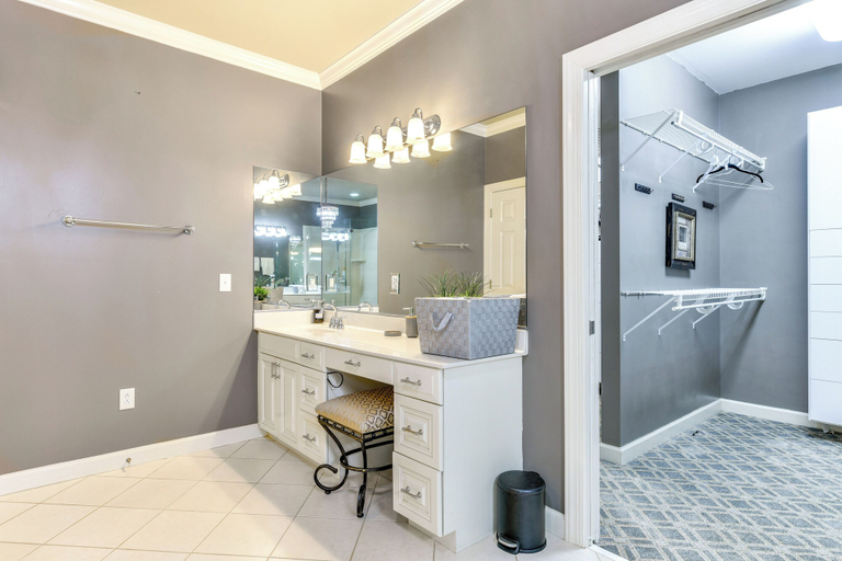 Bathroom 4, Sherrills Ford Escape w/ Hot Tub, Deck & Yard, Catawba