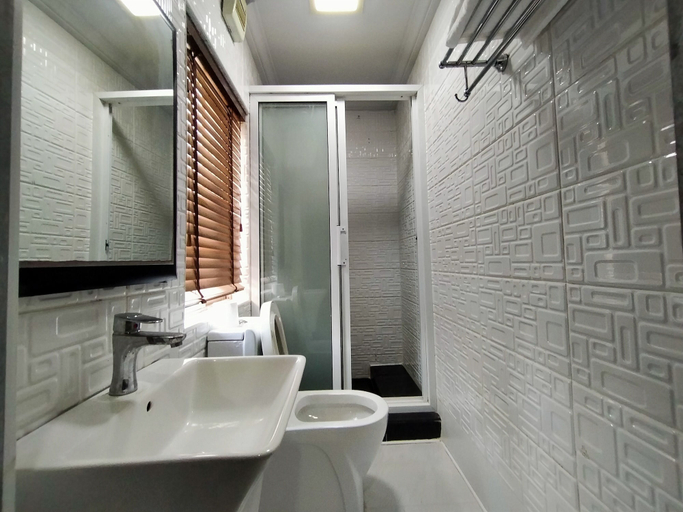 Bathroom 3, Newland Luxury Apartments, AbujaMun