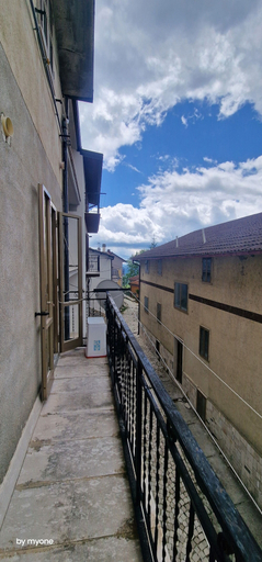 Others 5, La baita di Serena, L'Aquila