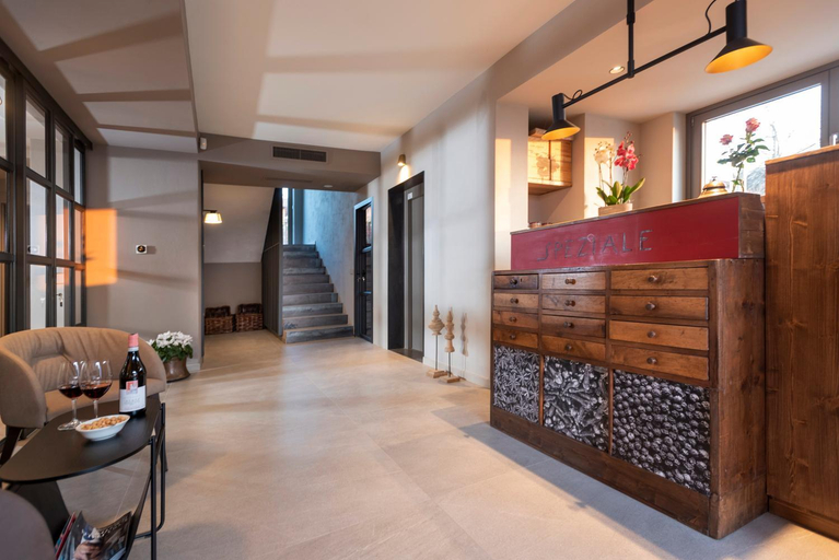 Public Area, Agriturismo Speziale Wine Resort, Cuneo