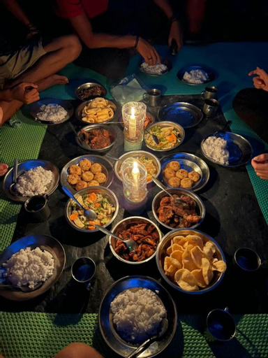 Food & Drinks 5, Lucky Bamboo' Bungalows-Resto and OrangUtan Jungle Trekking Tours, Langkat