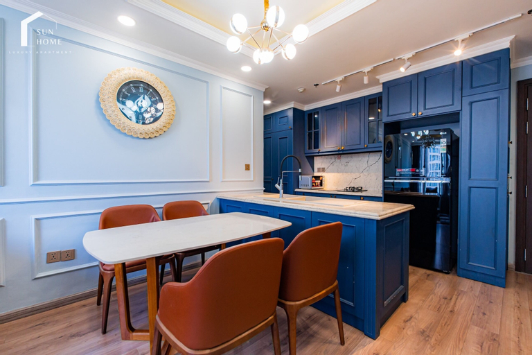 Dining Room 14