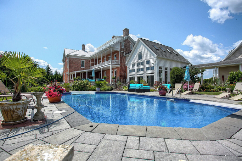 Sport & Beauty 4, Stuart Manor Bed and Breakfast, Cumberland