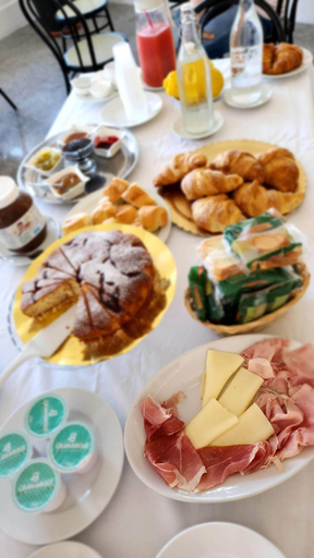 Food & Drinks 5, Ambasciata di Calabria Rooms&Breakfast, Cosenza