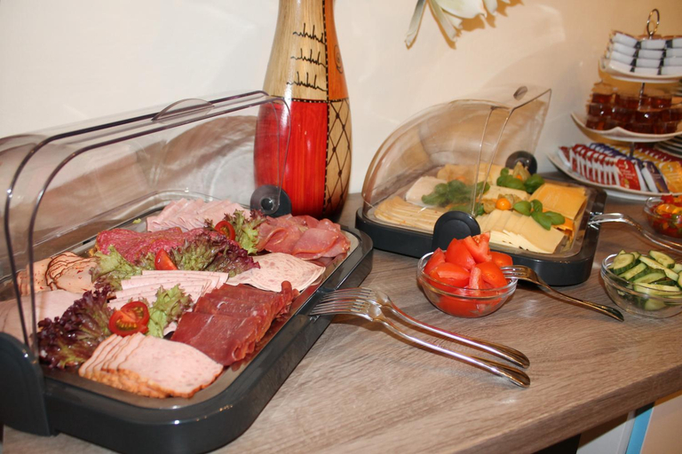 Food & Drinks 3, Le petit Palais - Hotel/Pension, Harz