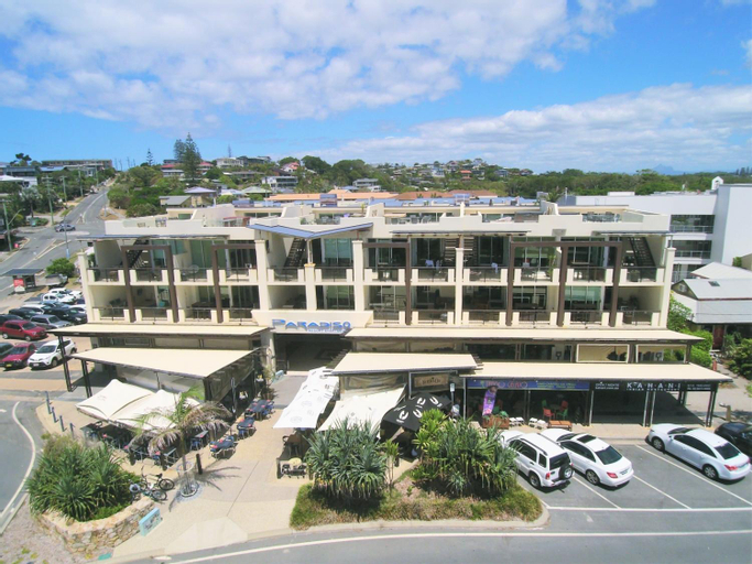 Spacious 3 bedroom apartment opposite surf club, Tweed  - Tweed-Heads