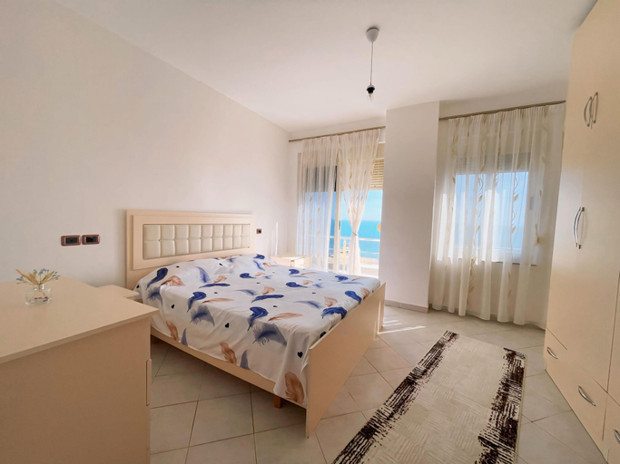Bedroom 2, Comfortable Sea View Apartment, Durrësit