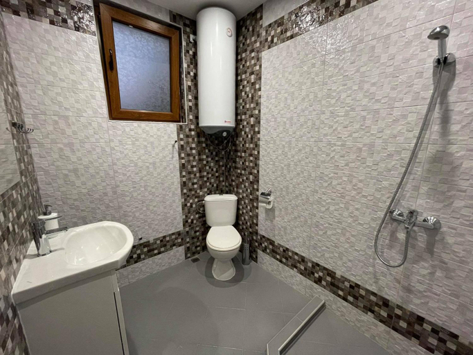 Bathroom 2, Guest House Marchini, Sapareva Banya