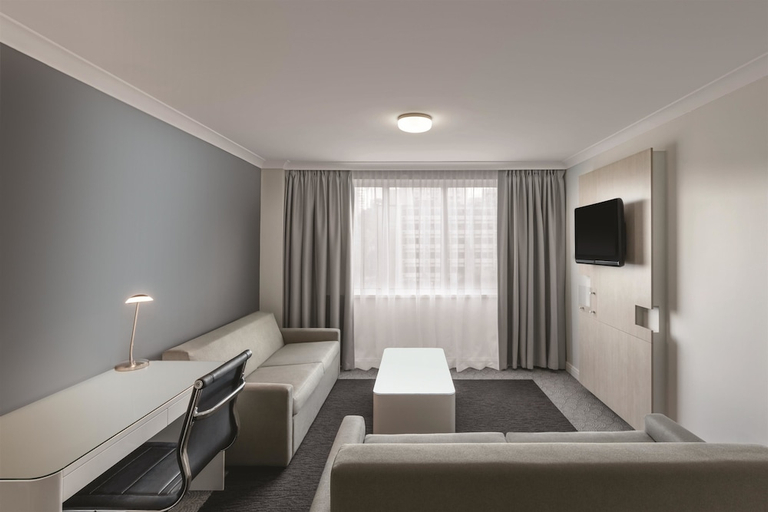 Bedroom 2, Rendezvous Hotel Perth Central, Perth