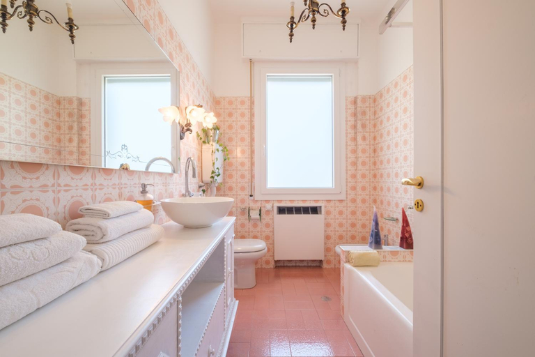 Others 3, Fabula - Studio & Private Rooms, Bologna