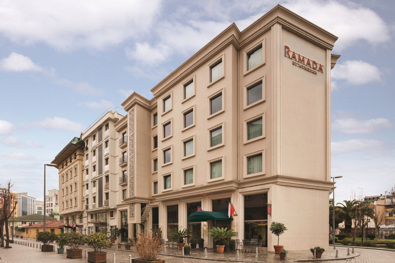 Ramada by Wyndham Istanbul Grand Bazaar, Fatih