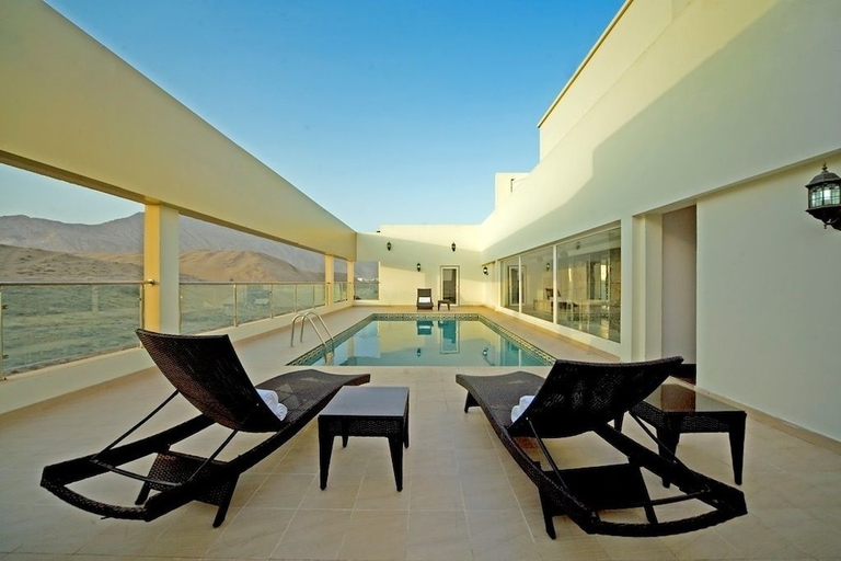 Sport & Beauty 5, Muscat Dunes Hotel, Bausher