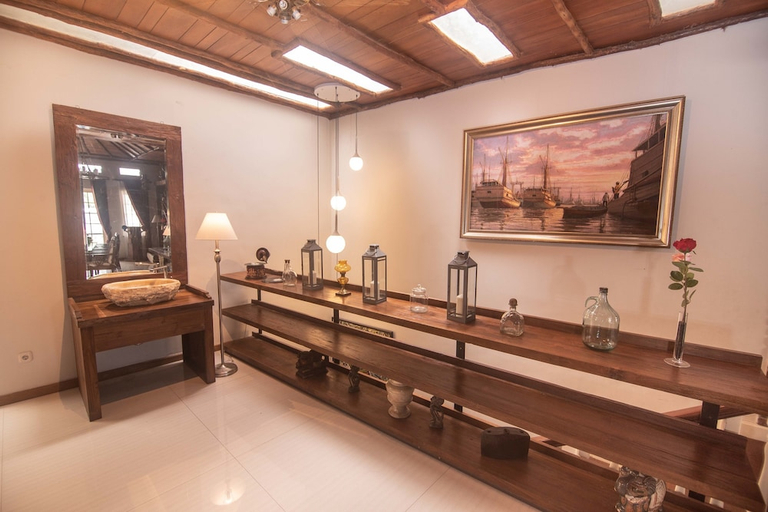 Bathroom 3, Front One Boutique Baluran Malang, Malang