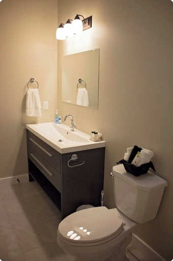 Bathroom, Gros Morne Coastal Suites #1, Division No. 9