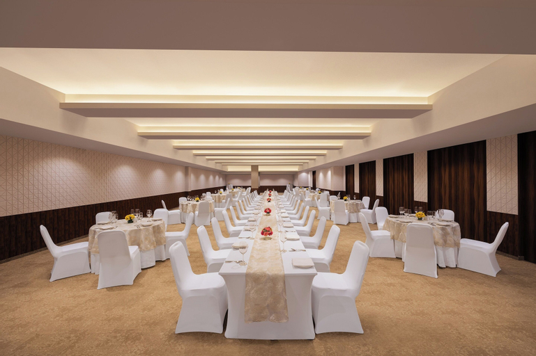 Business Facilities 12