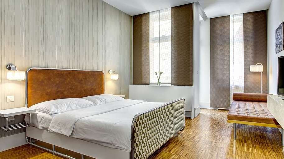 Bedroom 2, Three Crowns Hotel, Praha 8