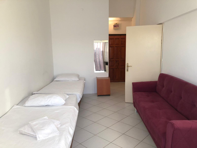 Bedroom 4, Yalim Hotel, Armutlu
