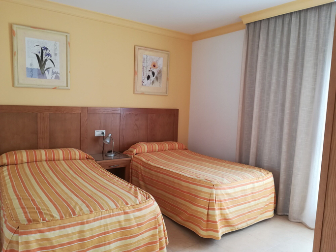 Bedroom 3, Las Yucas, Málaga