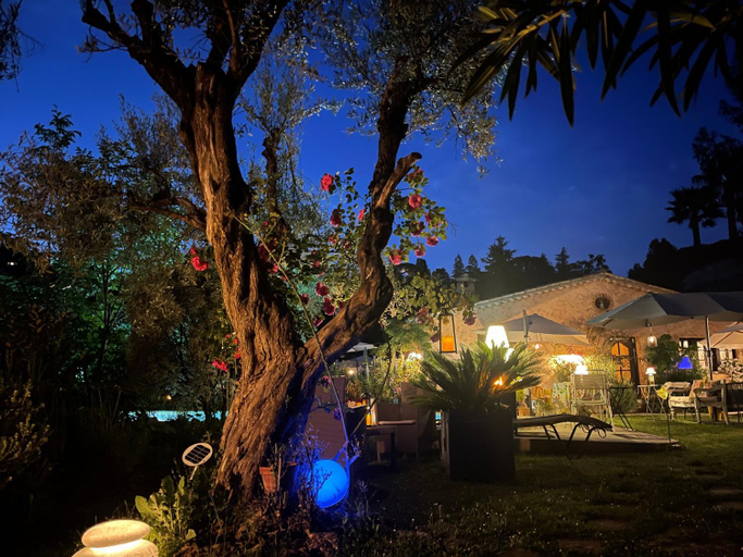 Others 3, ABEILLE, Alpes-Maritimes