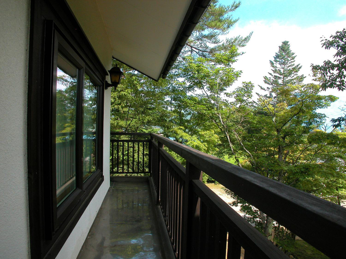 Others 4, B&B Koyuki Hakuba, Hakuba
