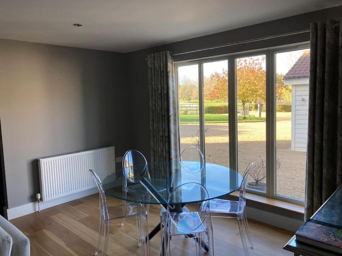 Others 5, The Oaks, Luxury 2 bedroom cottage in a peaceful location, Suffolk