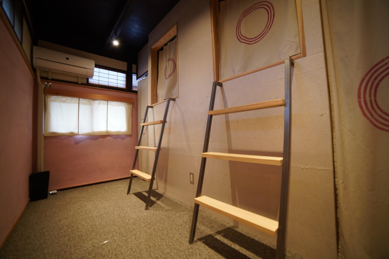 Bedroom 2, Watowa, Ōda