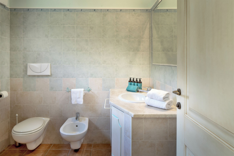 Bathroom, Veridia Resort Sardinia, A Member Of Radisson Individuals, Cagliari
