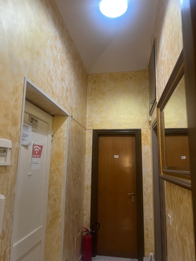 Others 4, Termini Golden house, Rome