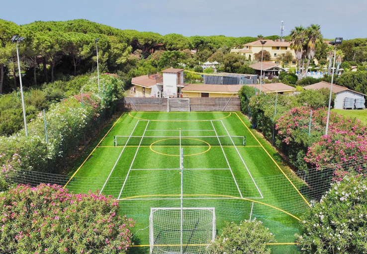Tennis court, Residence with swimming-pool in Arborea, Oristano