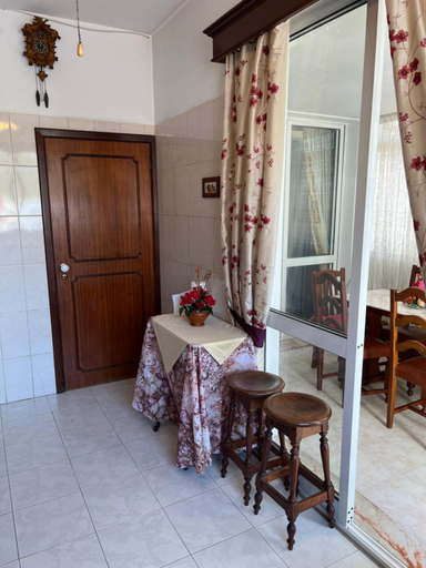 Others 4, Angie’s apartment, Funchal