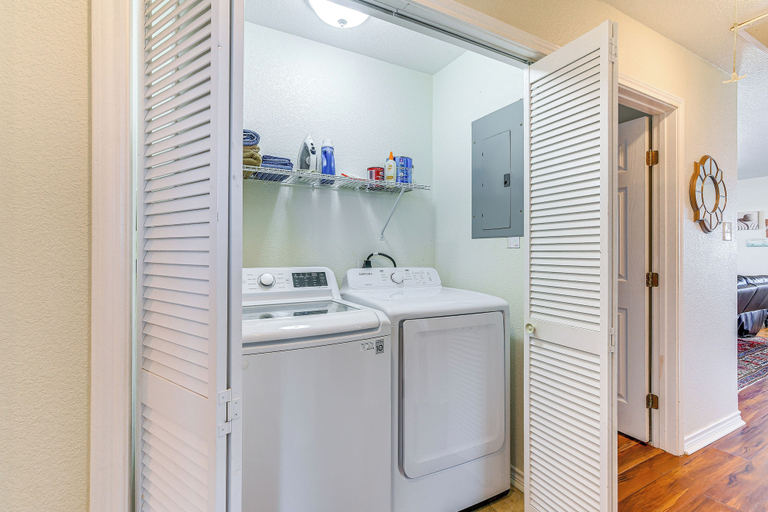 Bathroom 4, Steps to Surfside Beach with Easy Ramp Access!, Brazoria