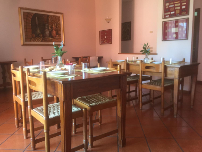 Food & Drinks 4, Hotel-Motel70, Piacenza