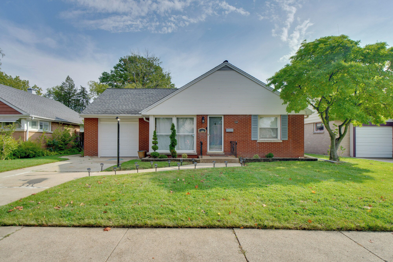 Exterior & Views 2, Bright Westchester Escape ~ 13 Mi to Downtown, Cook