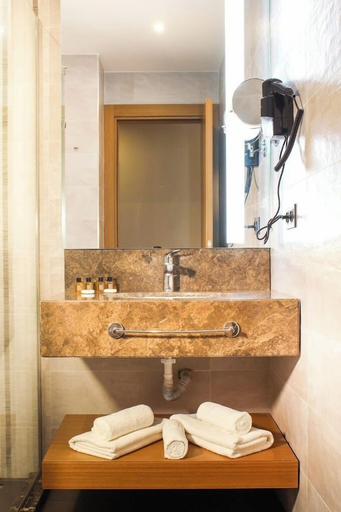Bathroom 3, Sym Hotel - Chéraga, Cheraga