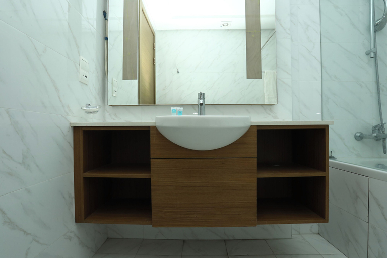 Bathroom 8