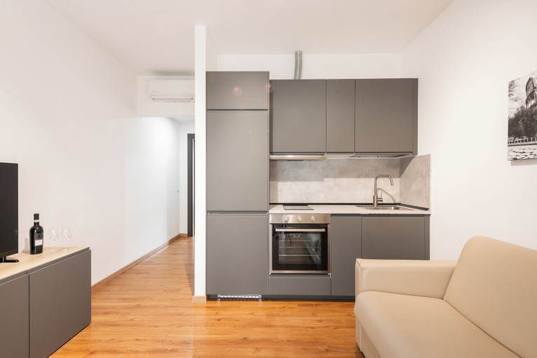 Others 4, Ottavia Residence-Roma, Rome