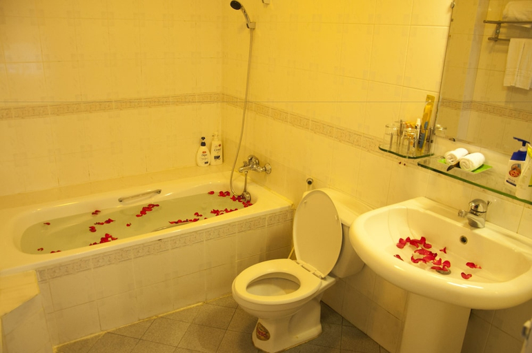 Bathroom 2, A25 Hotel 274 de Tham, District 1