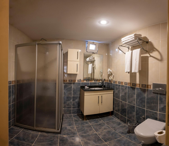 Bathroom 4, Tugra Hotel, Fatih