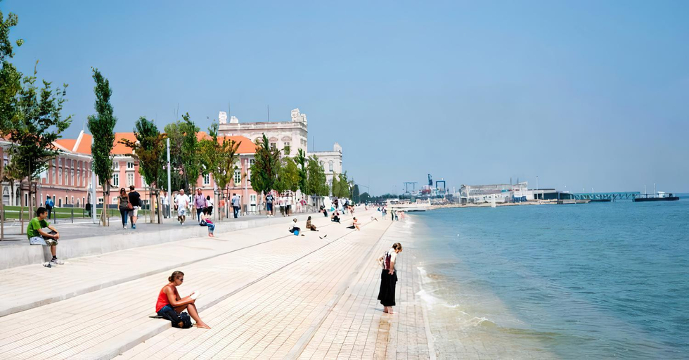 Others 4, Arsenal 108, Design Apartments - NEW Light Downtown Chiado and River, Lisbon