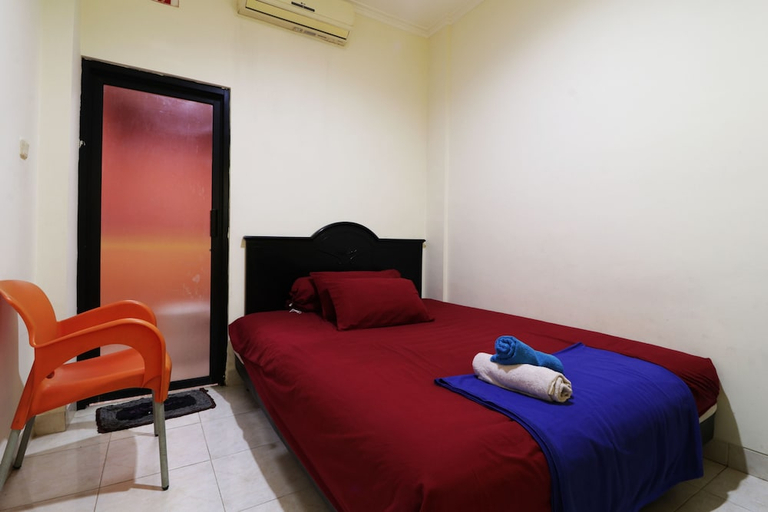 Bedroom 2, Marsya Prima Syariah Hotel, East Jakarta