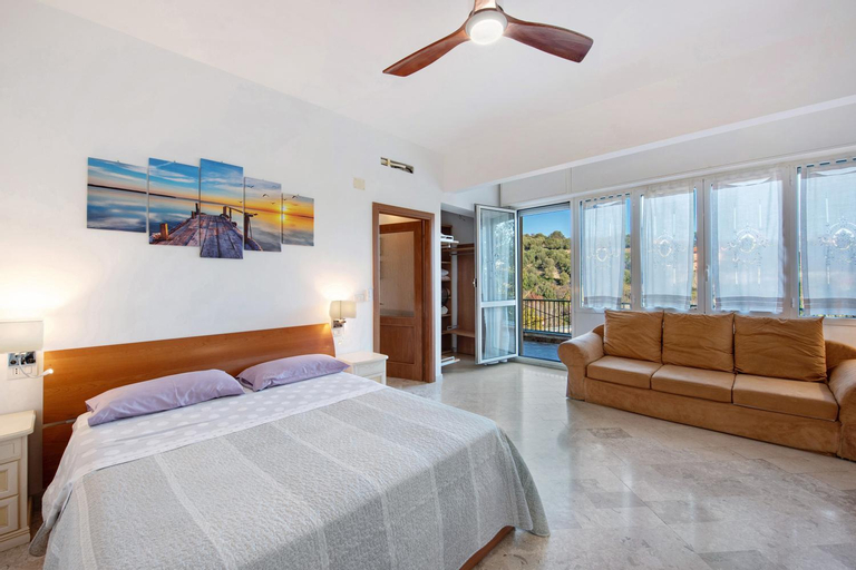 Bedroom 17