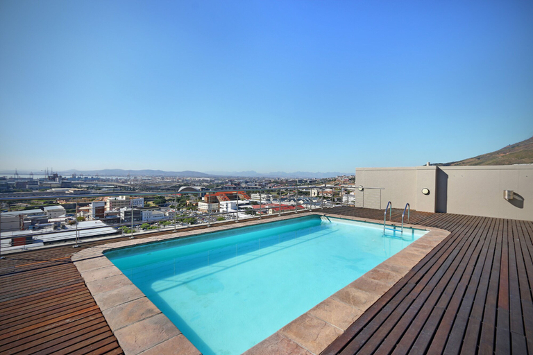 Sport & Beauty, Urban Oasis at The Four Seasons, City of Cape Town