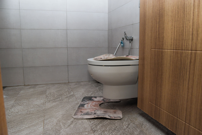 Bathroom 4, Residence Mami, Gabès Médina