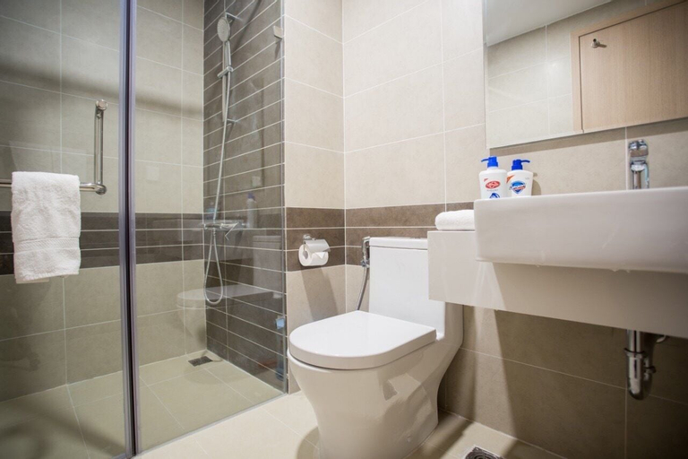 Bathroom 6