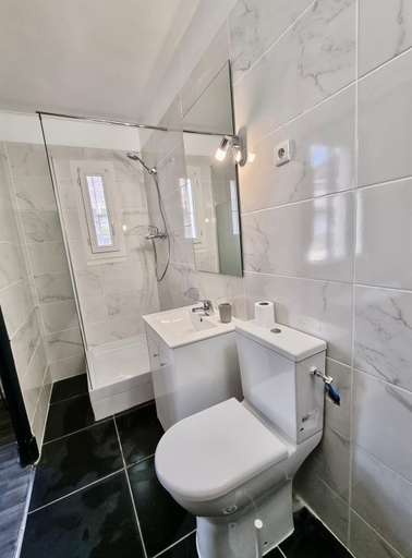 5, Les Saules Studio Wifi Clim Gare Centre, Vaucluse