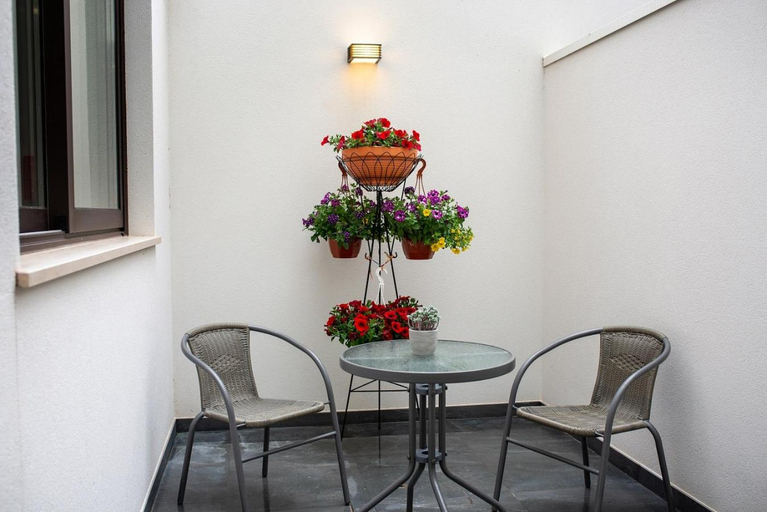 Others 4, Ria Sal apartments, Aveiro
