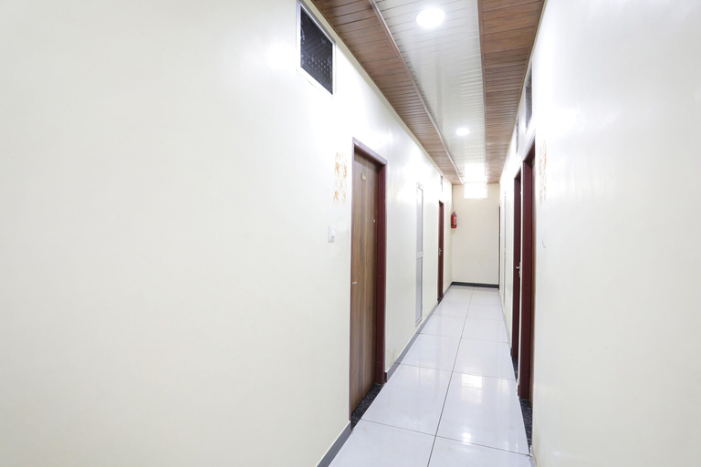 Others 5, Fabexpress Sai Palace, Raipur
