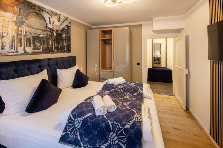 Bedroom 3, Hotel Schwanen, Memmingen