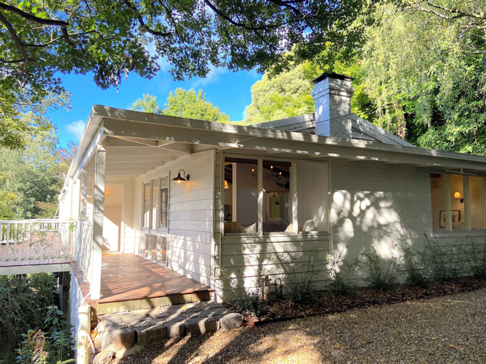 Exterior & Views 1, Woolrich House at Woolrich Estate, Yarra Ranges - Dandenongs